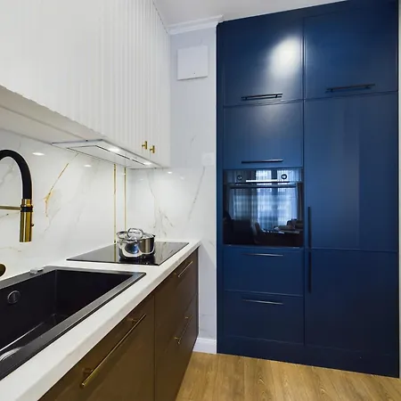 Stylowy Apartament W Centrum Gdyni 900 M Od Plazy By Rent Like Home Gdynia Exterior photo